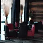 Motel 168 Hongqiao Development Inn