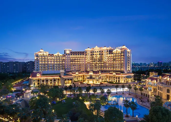 Radisson Blu Forest Manor Shanghai Hongqiao - Near Necc