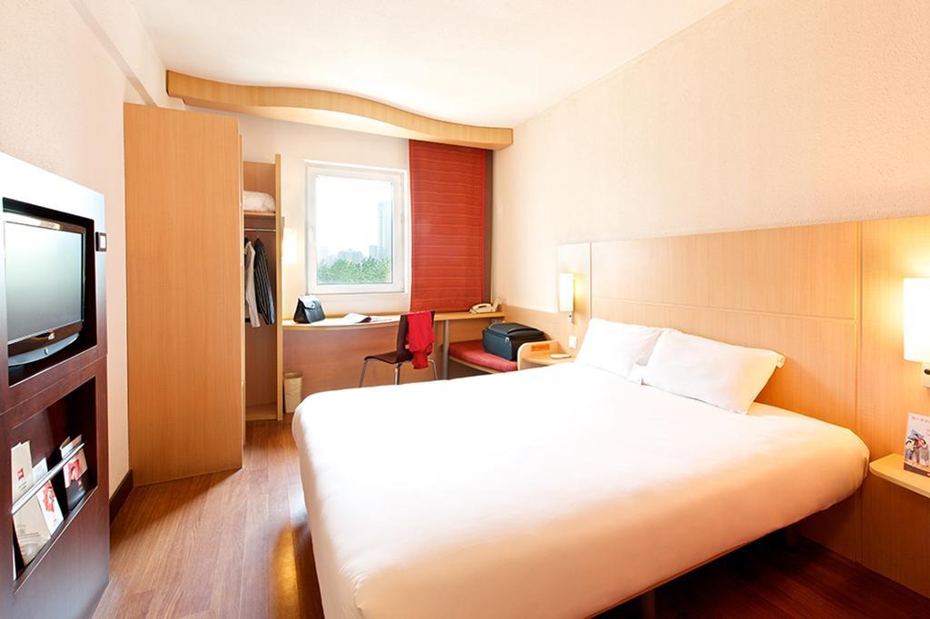 Ibis Jinshajiang Şanghay