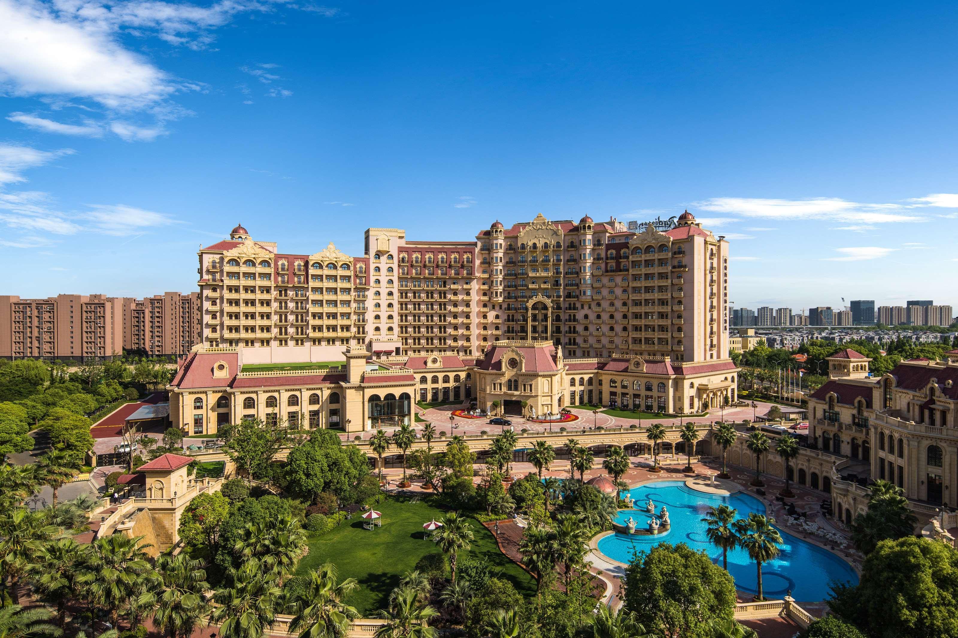 Radisson Blu Forest Manor Hongqiao - Near Necc Hotel Shanghai