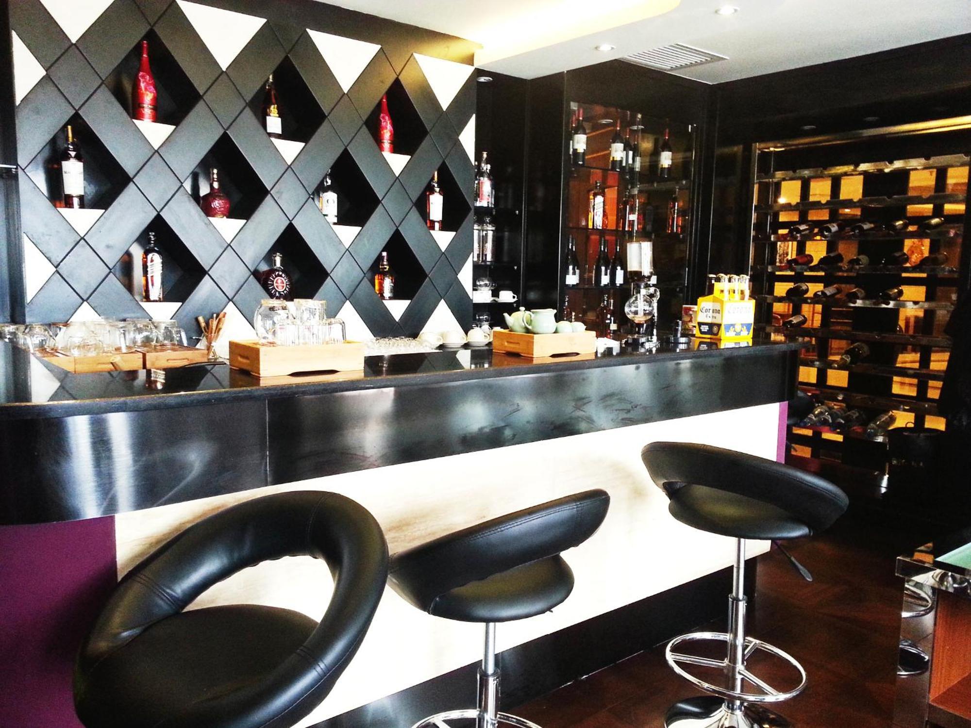 Hotel Seventh Heaven 3*