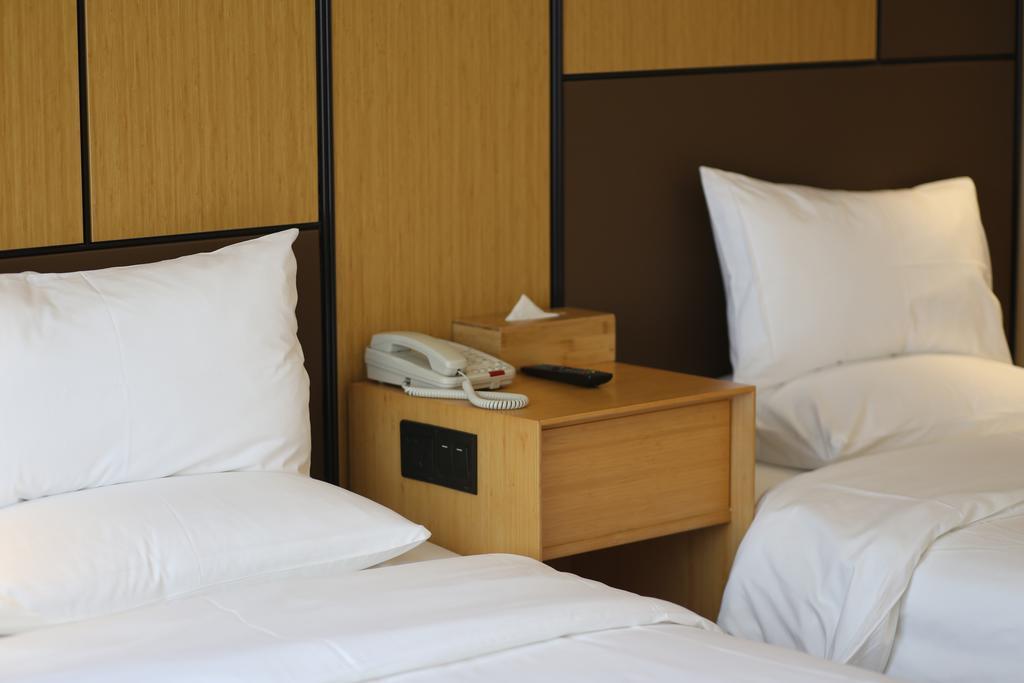 Ji Xintiandi Khách sạn 4*