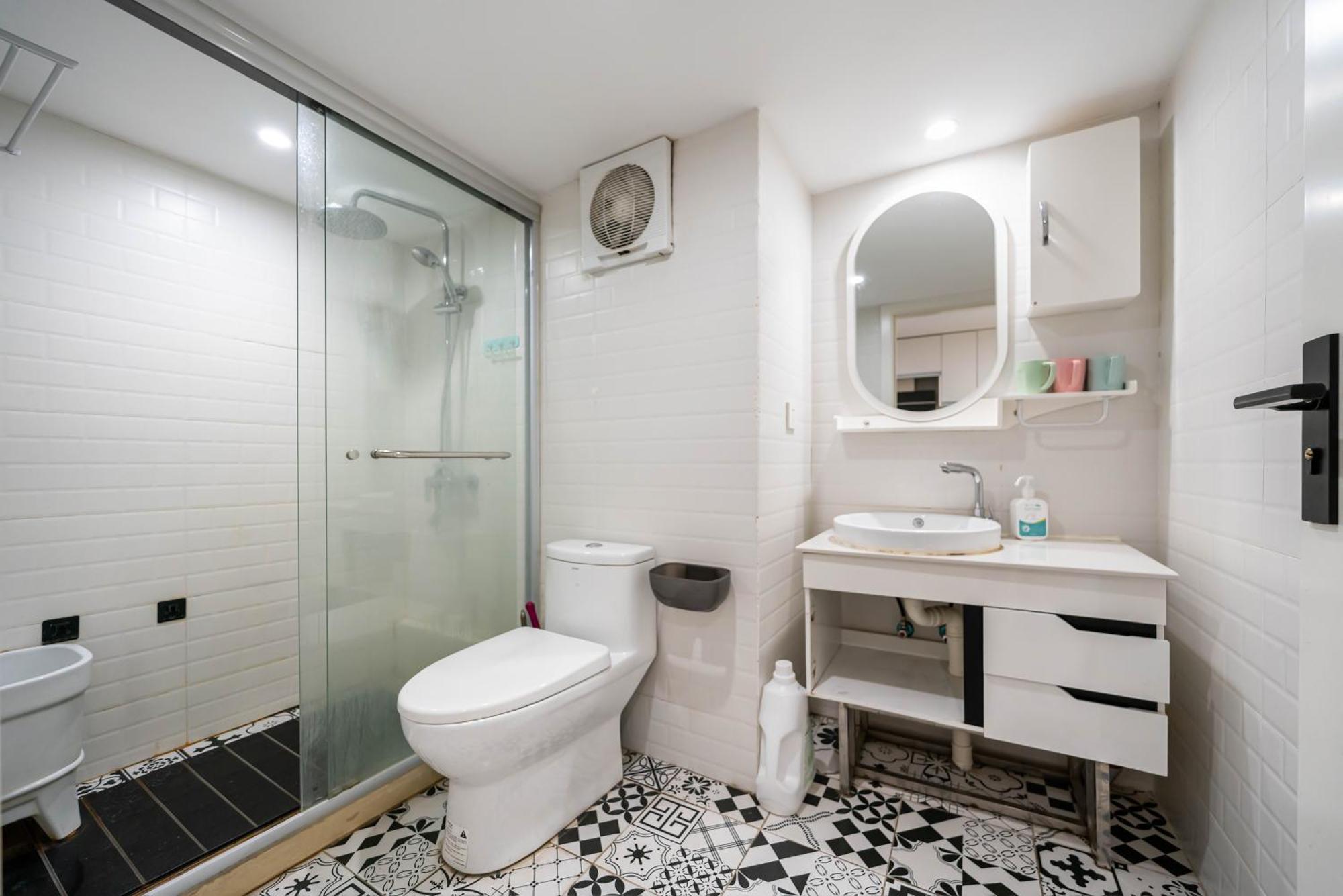 Hills & Lotus Base Near Necc & Hongqiao Railway Station Suitable For Family&business Apartment *