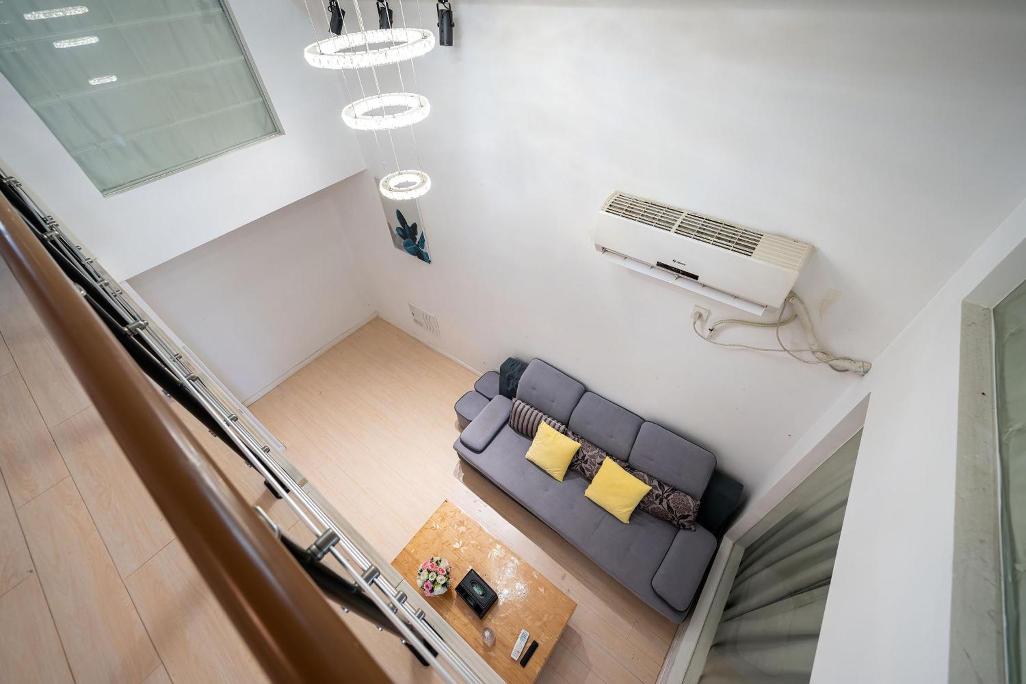 Apartment Hills & Lotus Base Near Necc & Hongqiao Railway Station Suitable For Family&business Shanghai