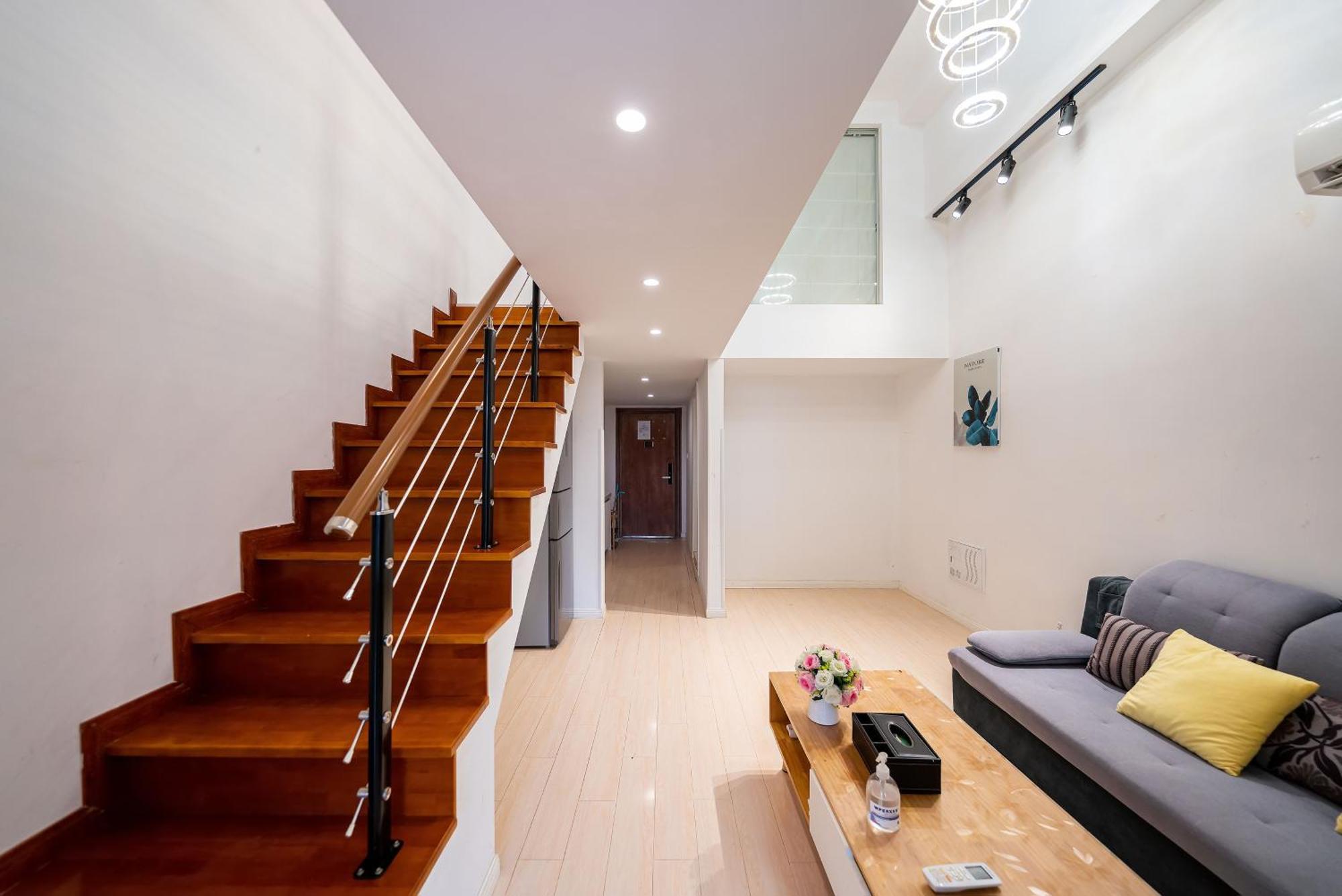 Hills & Lotus Base Near Necc & Hongqiao Railway Station Suitable For Family&business * Shanghai