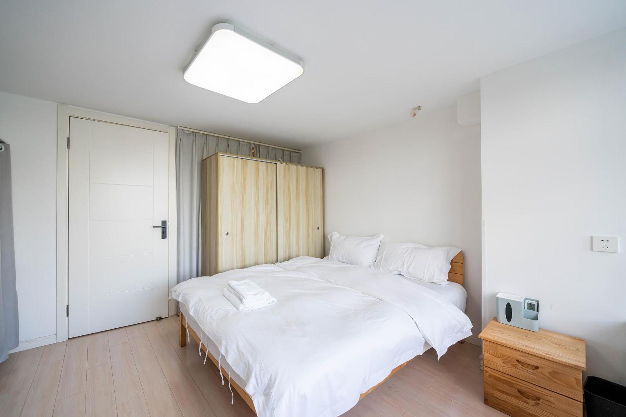 Hills & Lotus Base Near Necc & Hongqiao Railway Station Suitable For Family&business Apartment *
