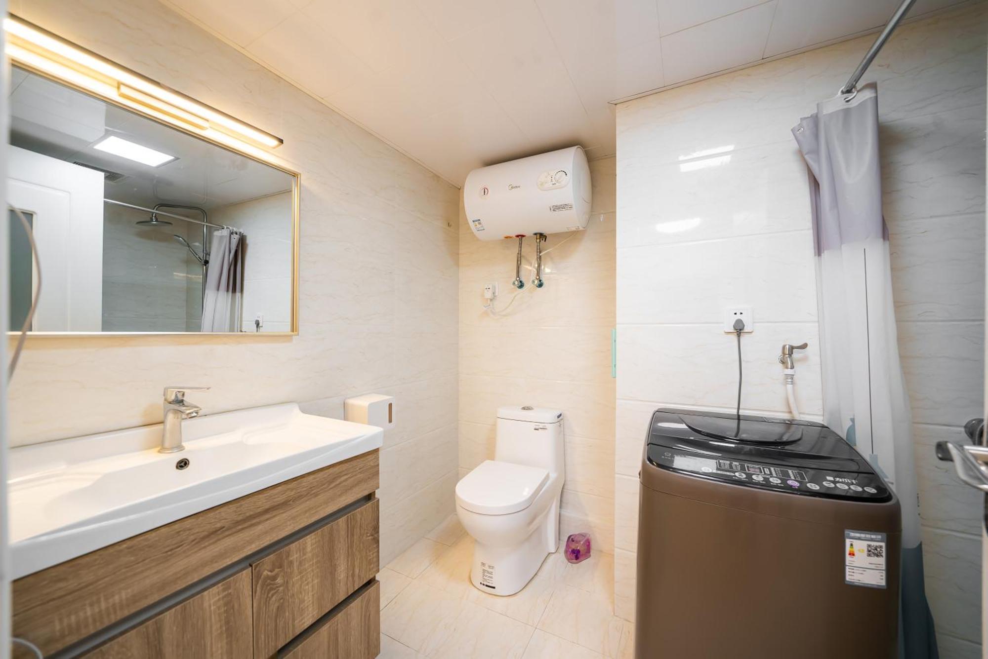 Hills & Lotus Base Near Necc & Hongqiao Railway Station Suitable For Family&business Apartment *