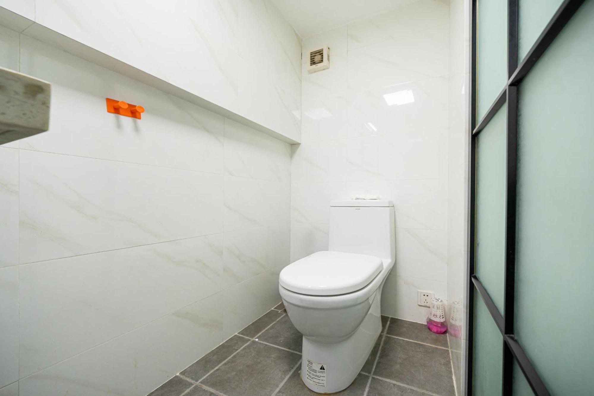 Hills & Lotus Base Near Necc & Hongqiao Railway Station Suitable For Family&business Shanghai