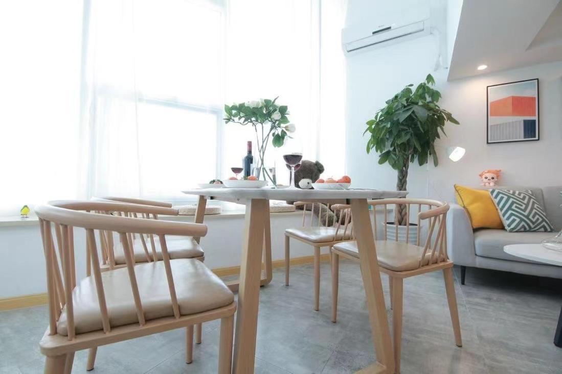 Hills & Lotus Base Near Necc & Hongqiao Railway Station Suitable For Family&business *