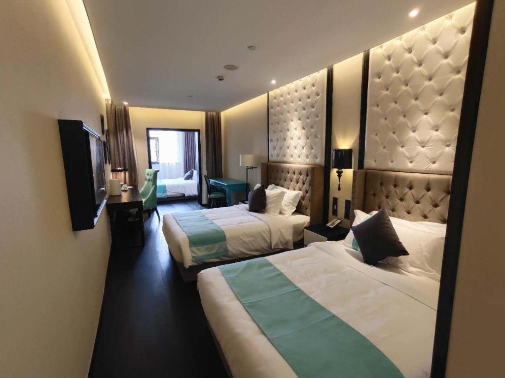 Xana Hotelle Shaghai Hongqiao Hub National Exhibition Center Qibao Lianming Road 3*