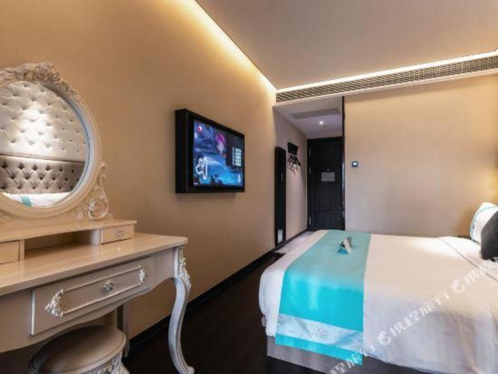 Xana Hotelle Shaghai Hongqiao Hub National Exhibition Center Qibao Lianming Road 3*