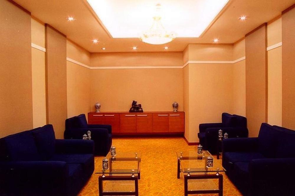 Atour S Wuning Road Hupu 4* Shanghai