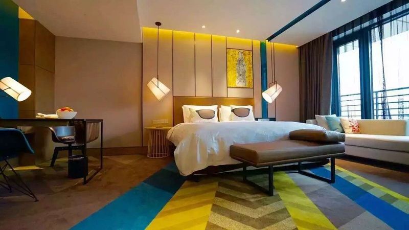 Minimax Premier Hongqiao 5*