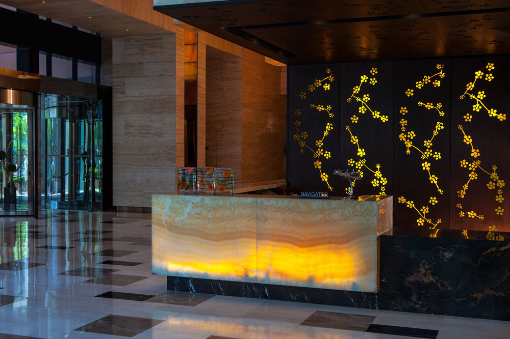 Renaissance Zhongshan Park Hotel