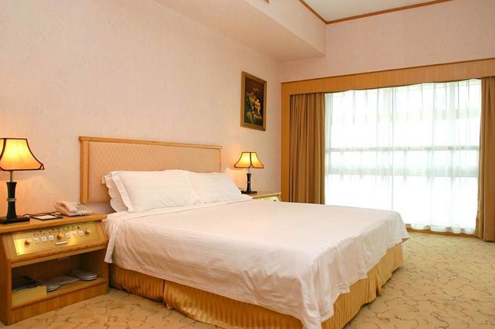 Atour S Wuning Road Hupu Hotel 4*
