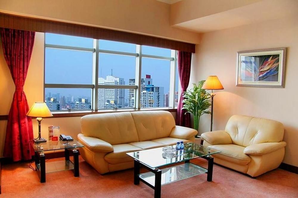 Atour S Wuning Road Hupu Hotel