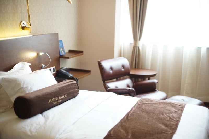 Manxin Xujiahui 4*