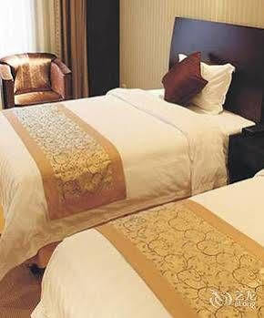 Blue Horizon Royal Parklane International Hotel 4*