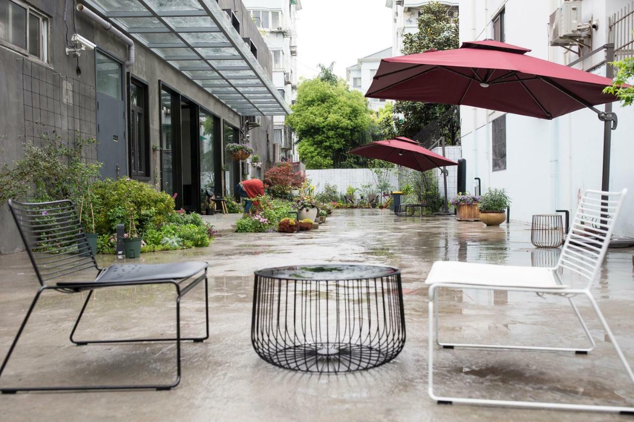 Urban Rosa Cafe&inn Hotel