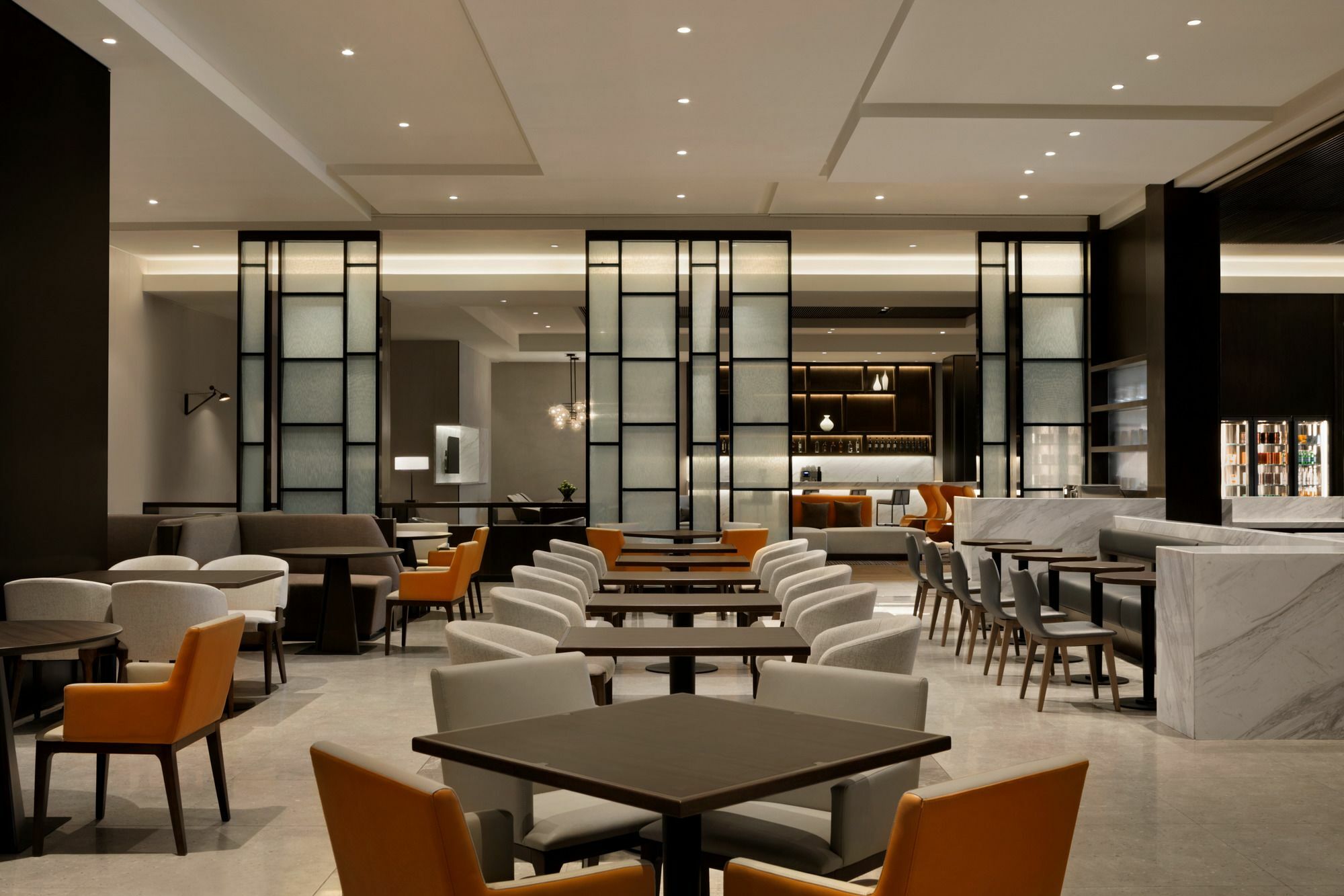Hyatt Place Tianshan Plaza Hotel 4*