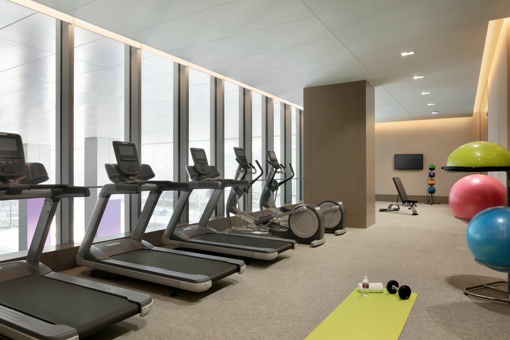 Hotel Hyatt Place Tianshan Plaza