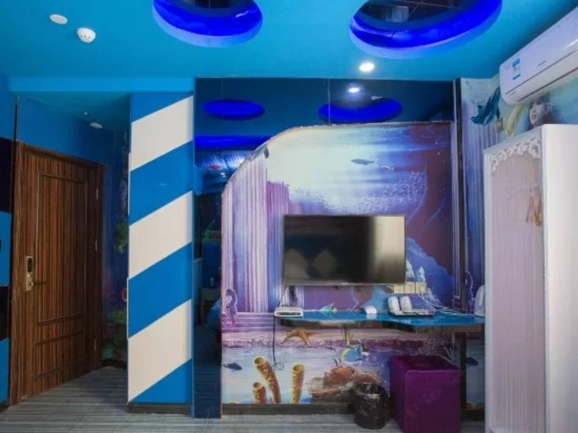 Dream Of Rain Theme Hotel