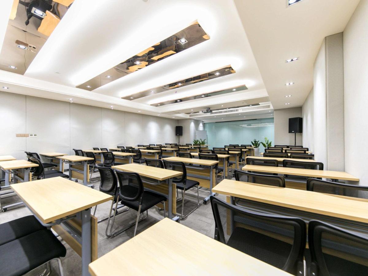 Ibis Styles Hongqiao Airport