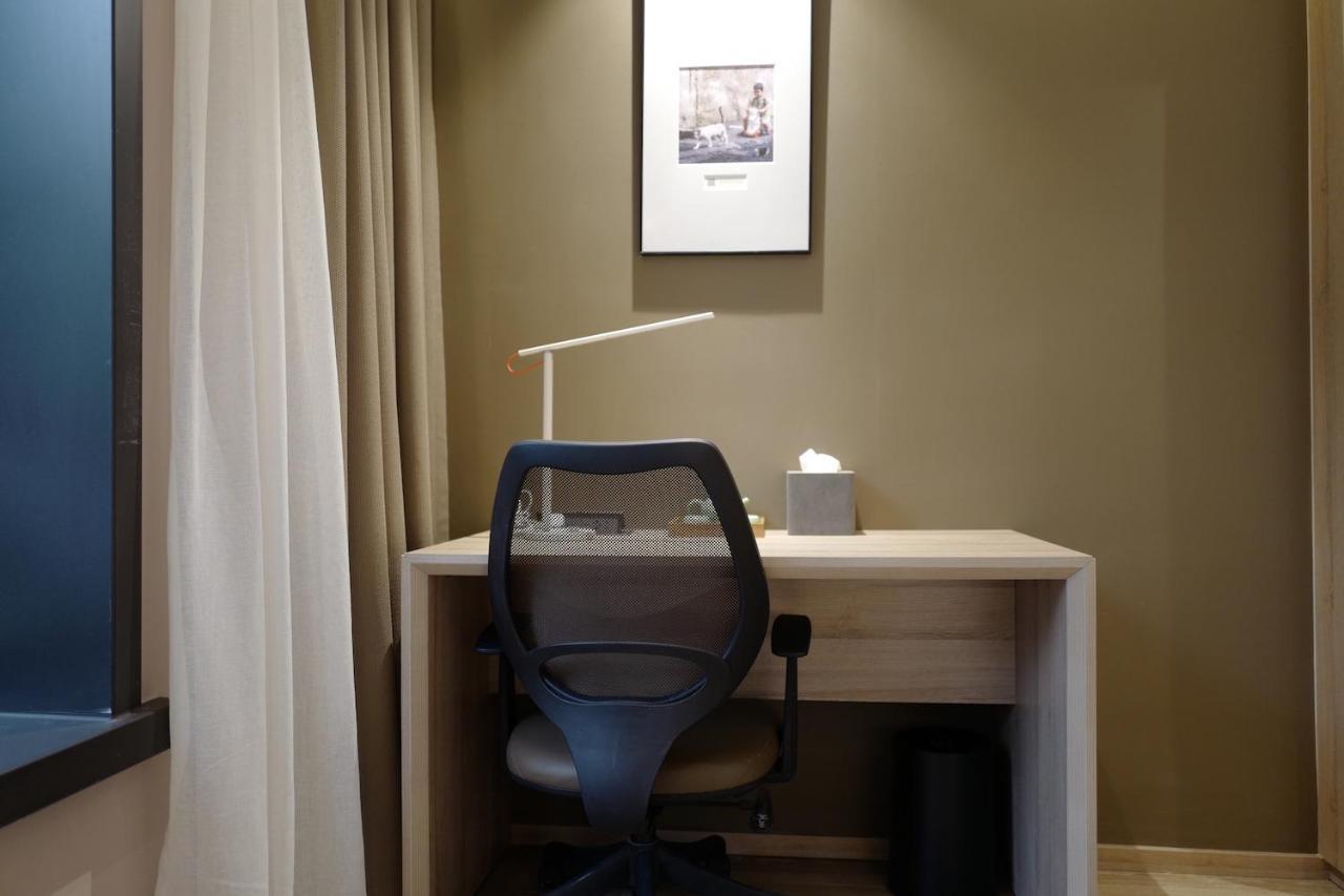 Urban Rosa Cafe&inn Hotel 3*