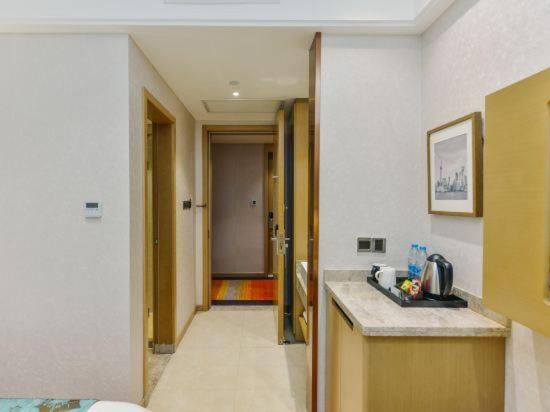 Yitel Hotel 4*