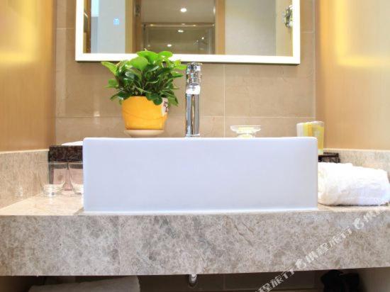 Yitel Hotel Shanghai