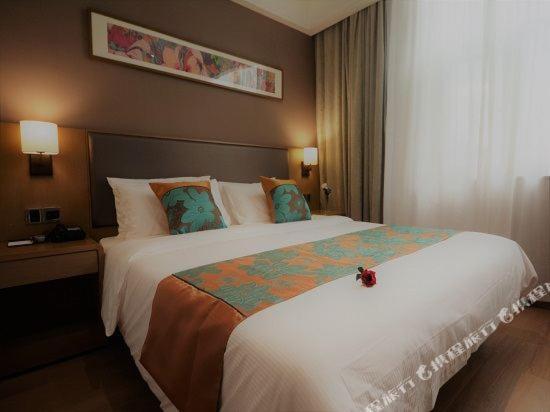 Yitel Hotel 4*