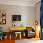 Greentree Shanghai Zhongshan North Road Apartment Hotel