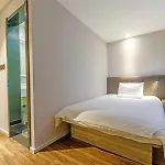 Hanting Hotel Shanghai Zhizaoju Road