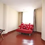 Greentree Inn Shanghai Changyang Road Jiangpu Park Metro Station Business Hotel