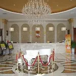 Super 8 Hotel Songjiang Rongle East Road