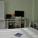 Blue House Hotel - Pudong International Airport