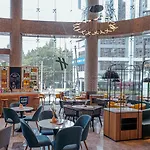 Holiday Inn Shanghai Nanjing Road By Ihg