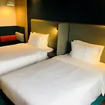Holiday Inn Express Shanghai Jiading New City By Ihg