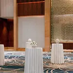Sheraton Grand Shanghai Pudong Hotel & Residences