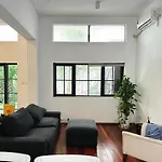 Shanghai Lane 里弄公寓