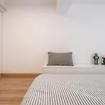 Shanghai Hills&Xing 1883 Family Homestay With 3Bedrooms Near Line2 West Nanjing Rd