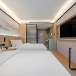 Weiting Hotel Bund Yuyuan Metro Station Branch