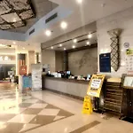 Xinshikong Apartments- Abest Zhongshan Park No.1