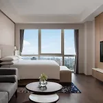 Shanghai Marriott Hotel Pudong East - Only A 30 Minute Drive From Disney