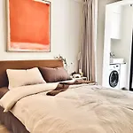 2-Bedroom Apart Ment With Garden