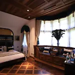 Shanghai Moller Villa Hotel - National Historic And Cultural Relics Protection Building