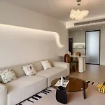 Ehub - Modern Rare 4-Bedroom Apt, 50M From Subway