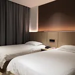 Baolong Homelike Hotel - Zhongshan Branch