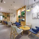 Hanting Hotel Shanghai Xiangyang Road