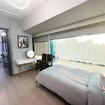Tech-X Jing\'An Hotel